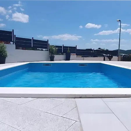 Prázdninový dům Gabi Šibenik